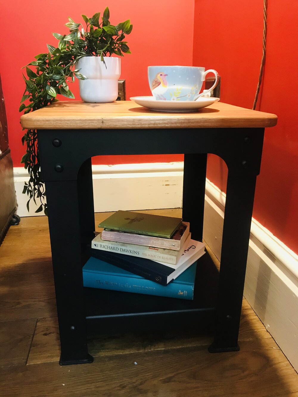 Small industrial store end table